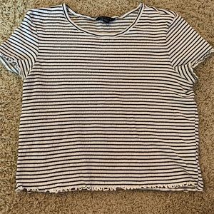 American Eagle cropped shirt